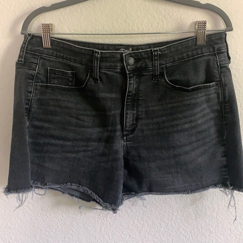 Women’s black shorts